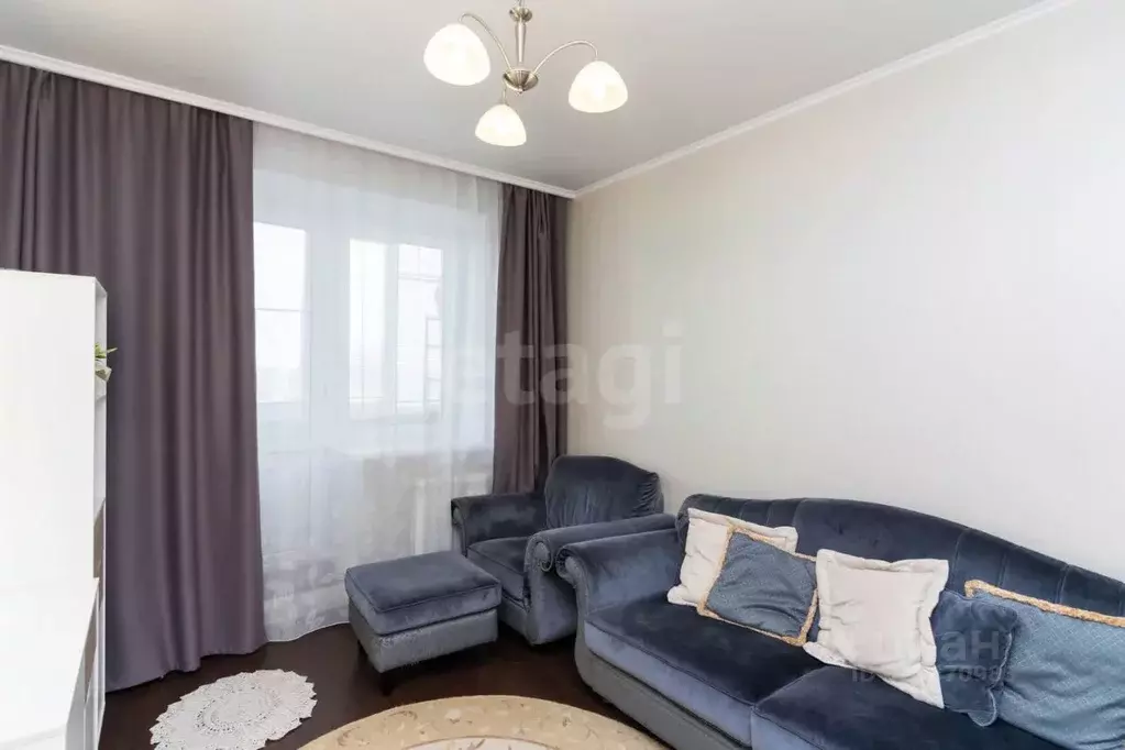 3-к кв. Тюменская область, Тюмень ул. Мельникайте, 125б (87.0 м) - Фото 1