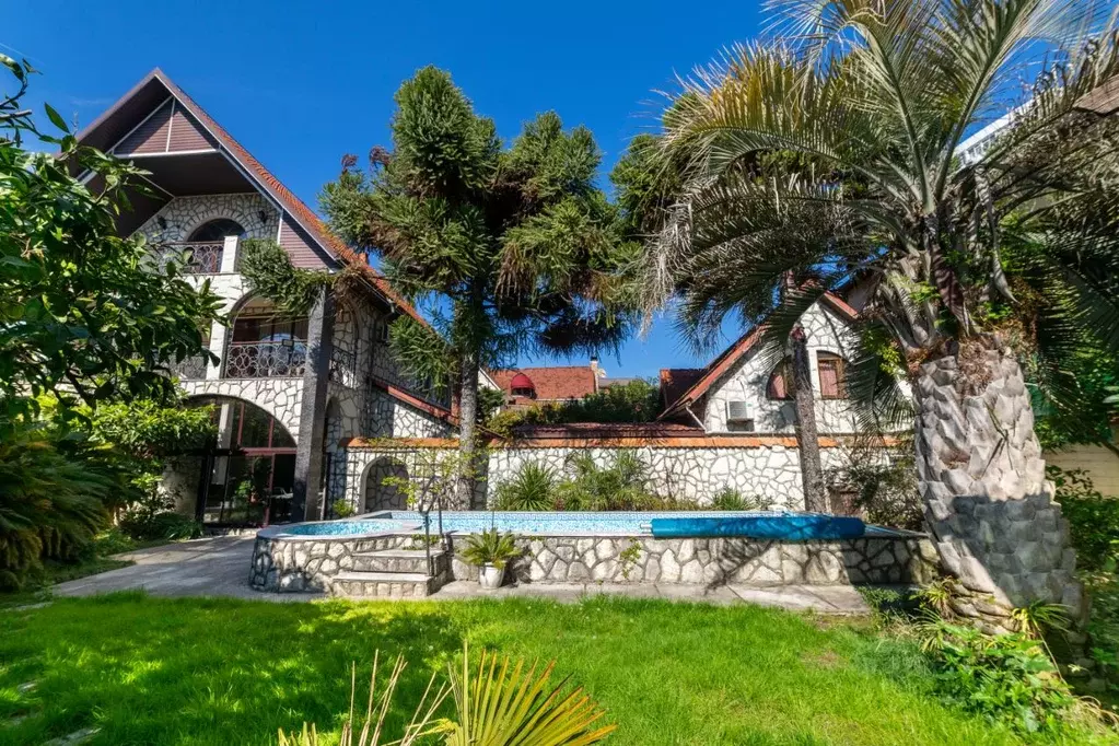 Коттедж в Краснодарский край, Сочи ул. Свердлова, 4А (330 м) - Фото 1
