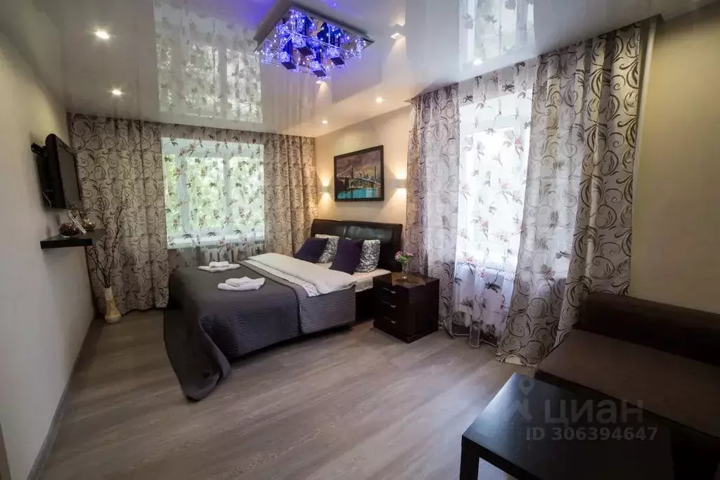 1-к кв. Омская область, Омск бул. Победы, 10 (35.0 м) - Фото 1