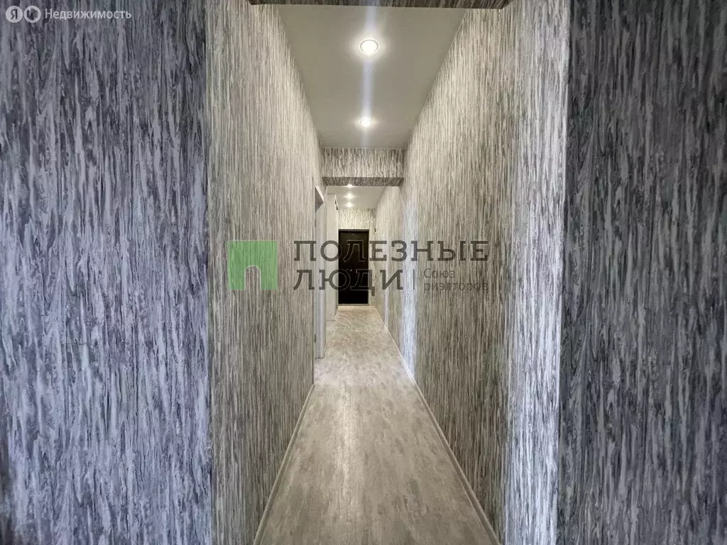 3-комнатная квартира: Ангарск, 76-й квартал, 6 (75 м) - Фото 2