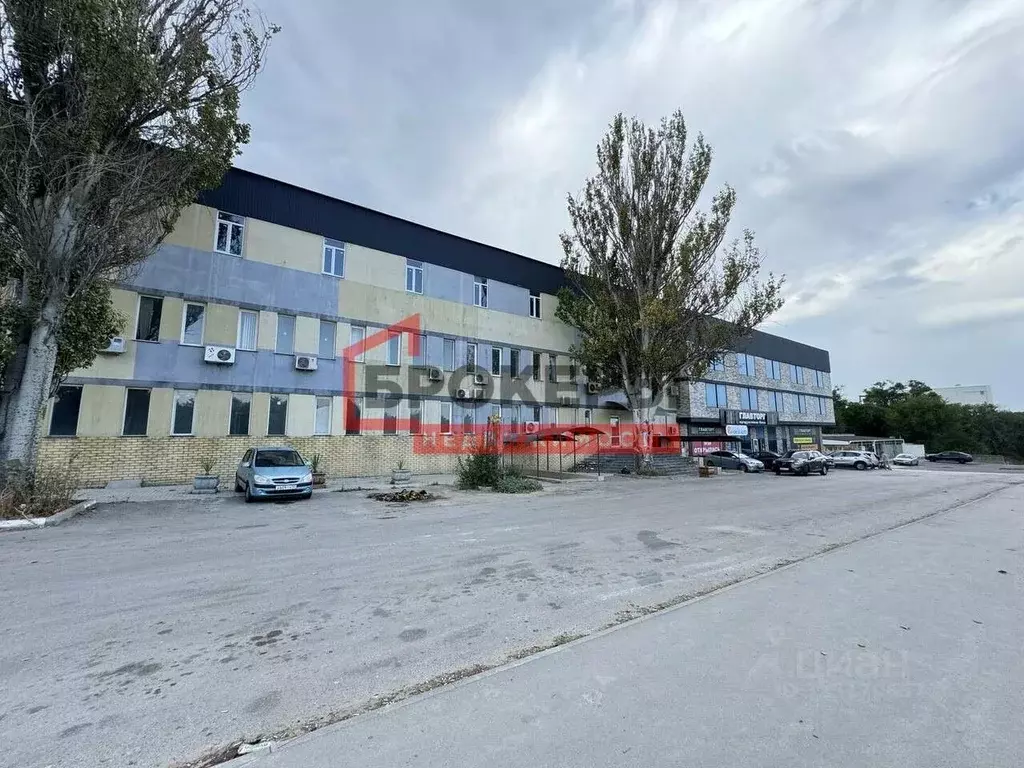 Помещение свободного назначения в Севастополь ш. Камышовое, 15 (450 м) - Фото 1