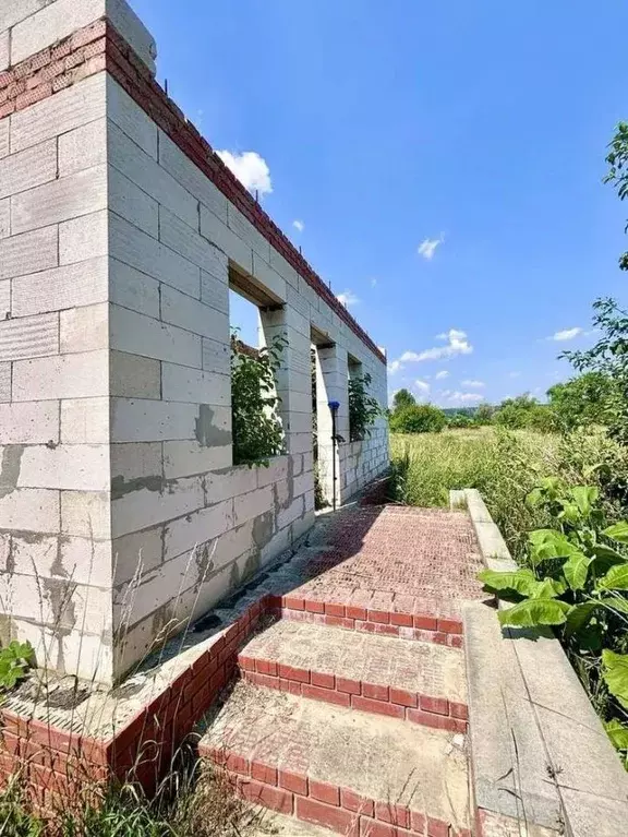 Дом в Белгородская область, Яковлевский муниципальный округ, с. ... - Фото 2
