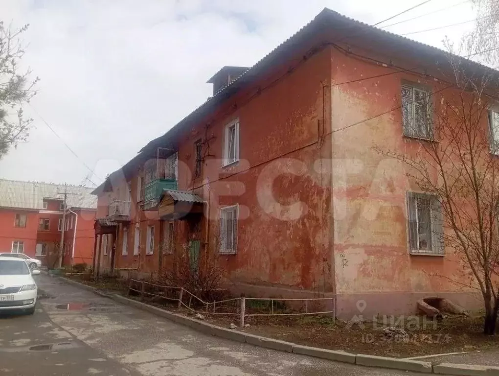 Комната Омская область, Омск Братская ул., 15 (13.5 м) - Фото 1