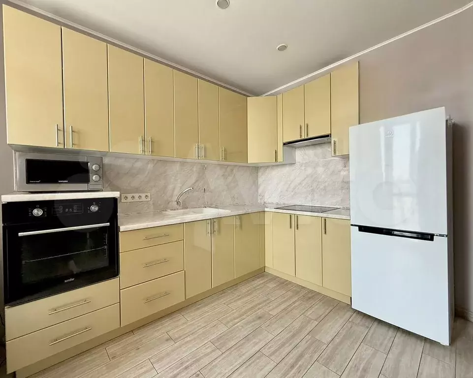 2-к. квартира, 70 м, 19/22 эт. - Фото 1