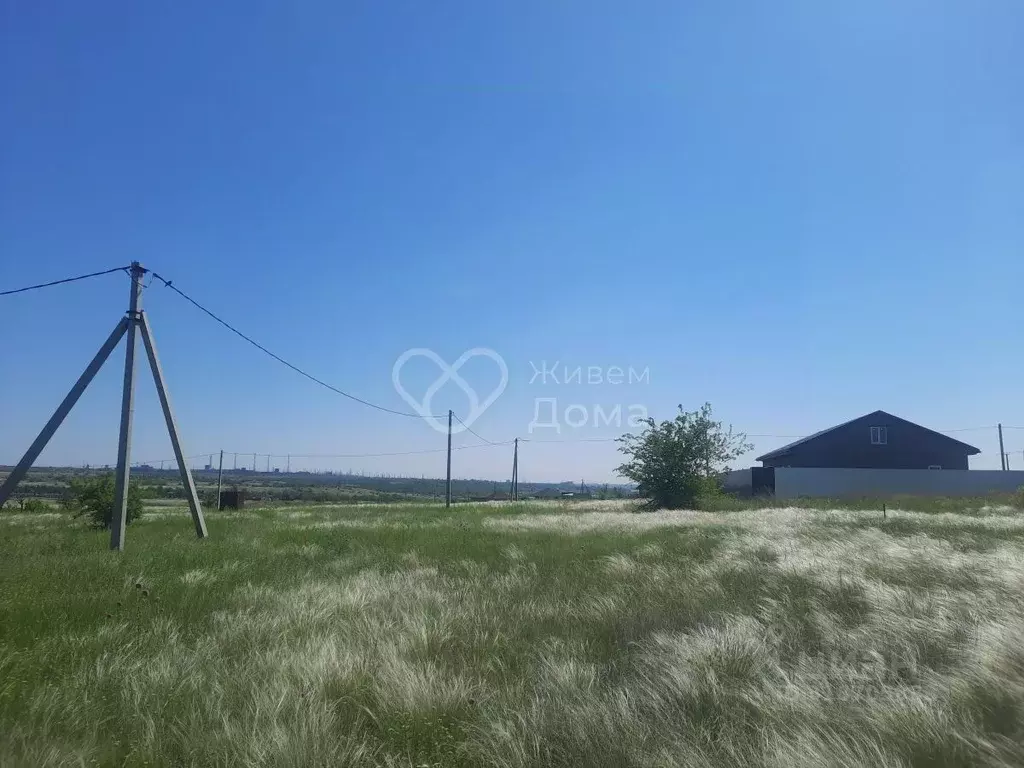 Участок в Волгоградская область, Волгоград пер. Никелевый (7.5 сот.) - Фото 0