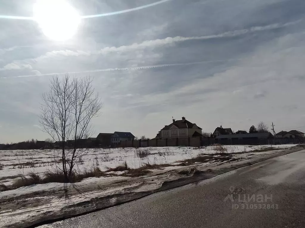 Участок в Московская область, Раменский городской округ, д. Донино  ... - Фото 1