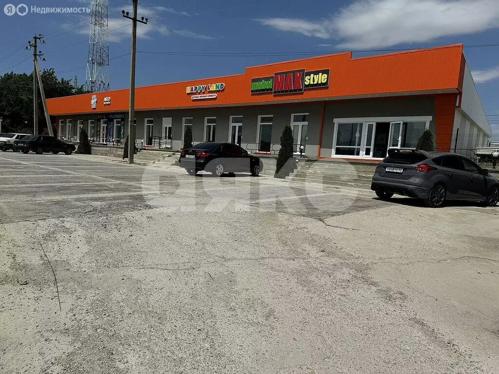 Торговая площадь (420 м) - Фото 1