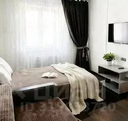 1-к кв. Курганская область, Курган Заозерный жилрайон, 5-й мкр, 35 ... - Фото 1