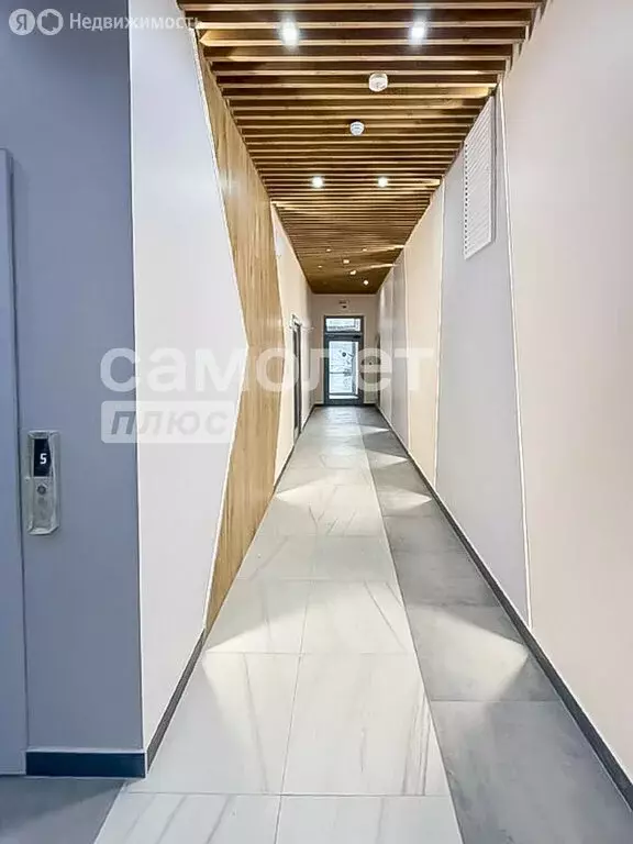 Квартира-студия: Кемерово, улица Дружбы, 28/7 (96.2 м) - Фото 0