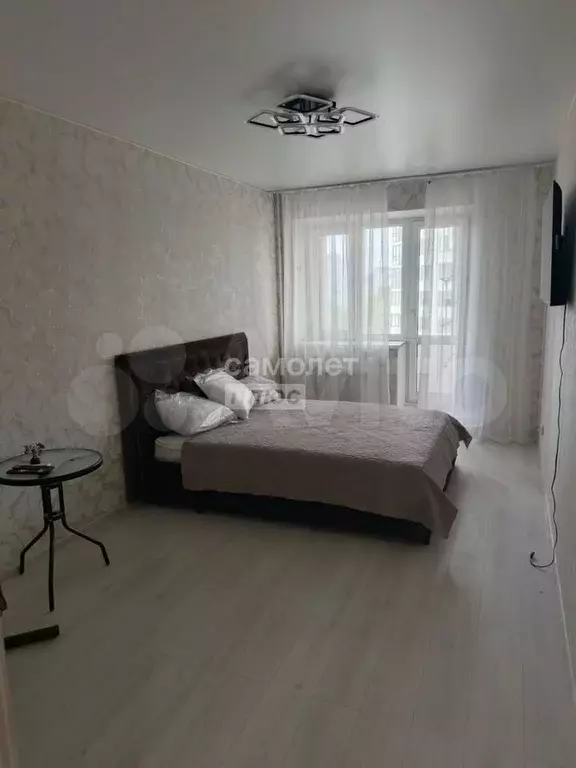 1-к. квартира, 50,3 м, 6/10 эт. - Фото 0