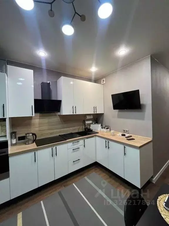 1-к кв. Омская область, Омск ул. Крупской, 13/3 (46.2 м) - Фото 1