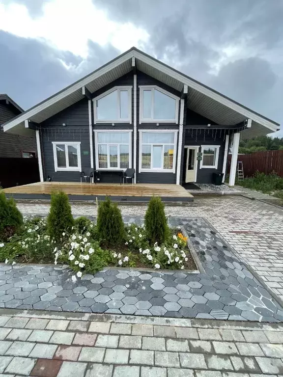 Дом в Ленинградская область, Приозерский район, Сосновское с/пос, д. ... - Фото 1