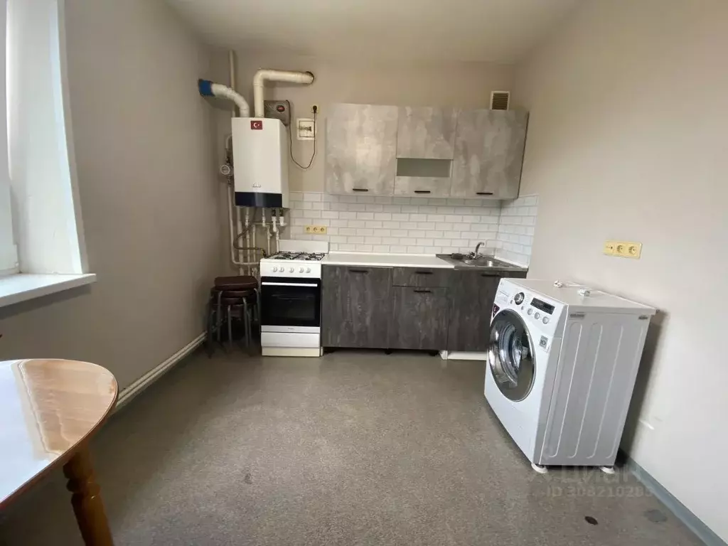 1-к кв. Ульяновская область, Димитровград Черемшанская ул., 102 (35.0 ... - Фото 0