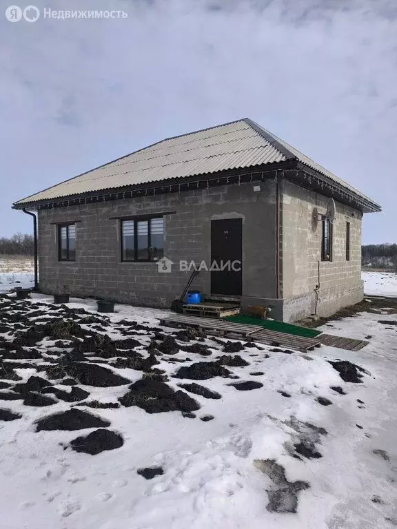 Дом в село Верхопенье, Молодёжная улица, 34 (71.8 м) - Фото 1