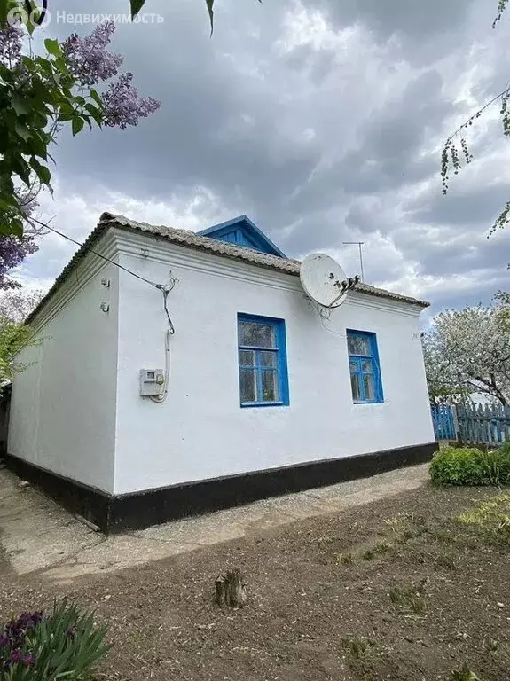 Дом в село Бабенково, Сумская улица, 18 (52 м) - Фото 1