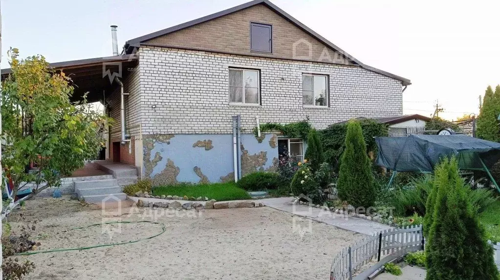 Дом в Волгоградская область, Волгоград Мечетинская ул. (218 м) - Фото 1
