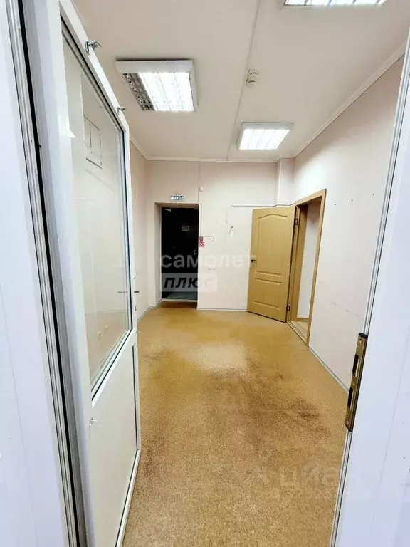 Помещение свободного назначения в Ханты-Мансийский АО, Сургут ул. ... - Фото 1