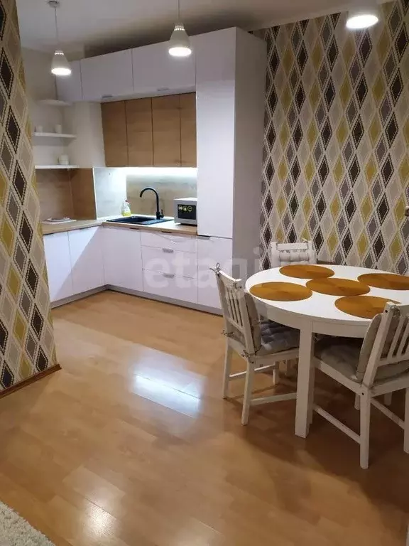 Квартира, 3 комнаты, 56 м - Фото 0