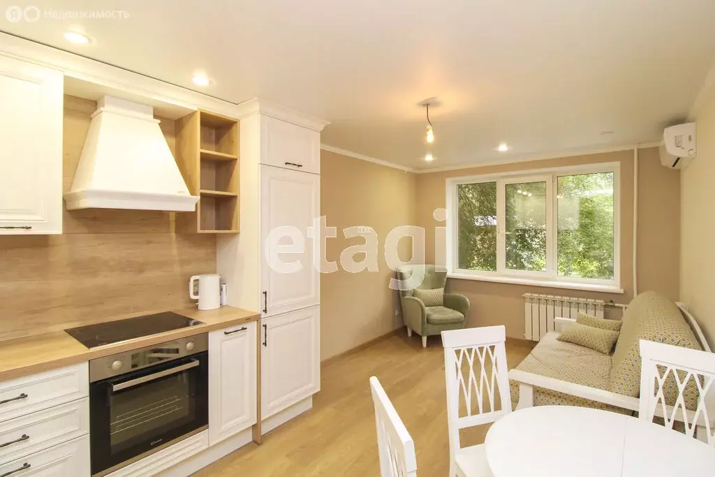 2-комнатная квартира: Тюмень, Севастопольская улица, 5 (53.4 м) - Фото 2