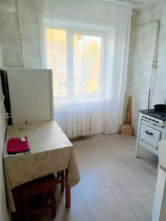 1-к кв. Иркутская область, Ангарск 182-й кв-л, 8 (31.0 м) - Фото 0