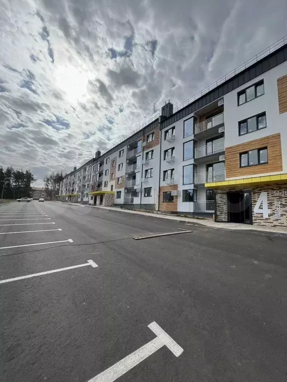 2-к. квартира, 66 м, 4/4 эт. - Фото 0