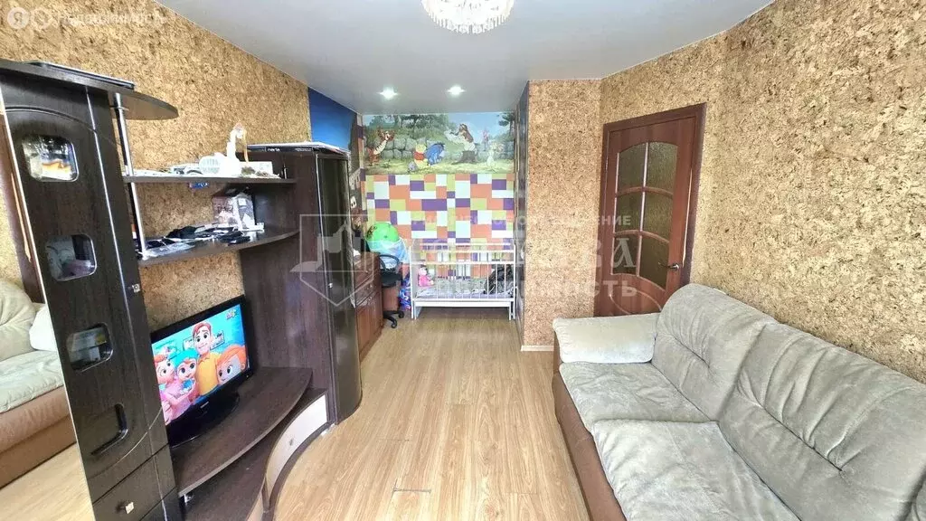 1-комнатная квартира: Кемерово, улица Александрова, 8 (31 м) - Фото 1