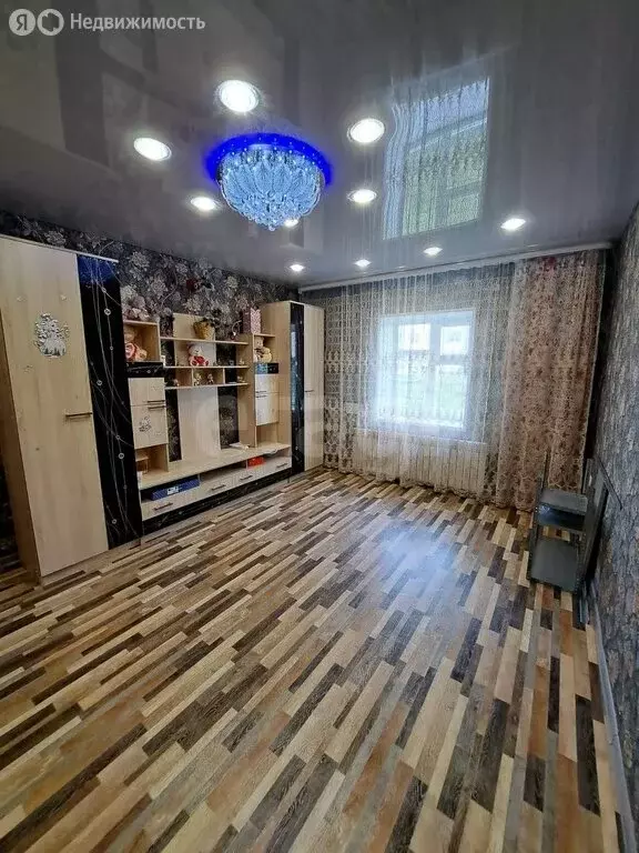 3-комнатная квартира: Голышманово, улица Ленина, 138 (59.8 м) - Фото 0