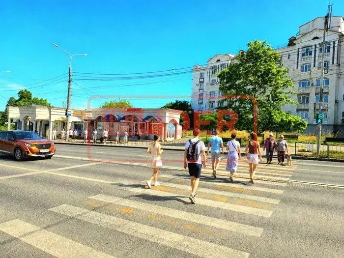 Торговая площадь в Севастополь просп. Октябрьской Революции, 13 (46 м) - Фото 2