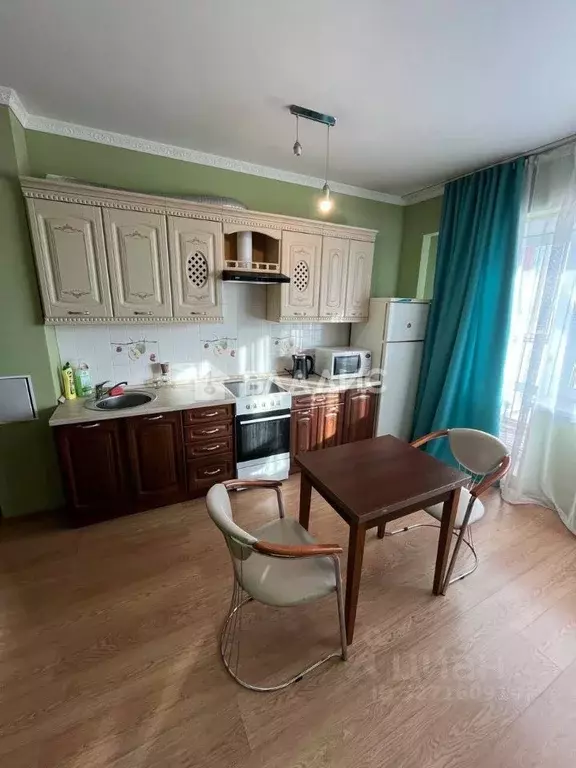 Студия Иркутская область, Иркутск проезд Юрия Тена, 17 (40.0 м) - Фото 1