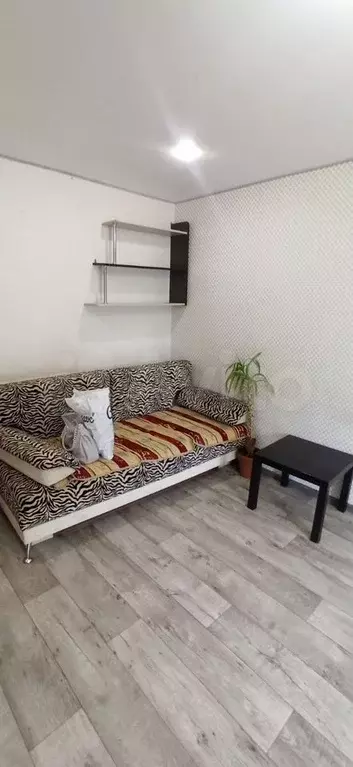 1-к. квартира, 31 м, 1/5 эт. - Фото 0
