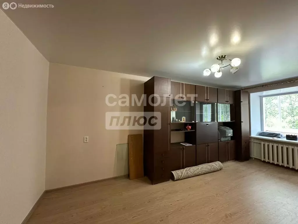 3-комнатная квартира: Углич, микрорайон Солнечный, 5 (57 м) - Фото 0