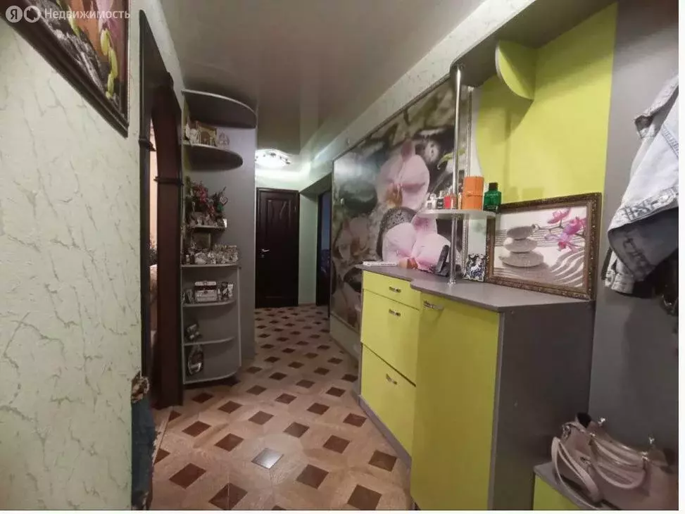 4-комнатная квартира: Заречный, улица Кузнецова, 9 (74 м) - Фото 1