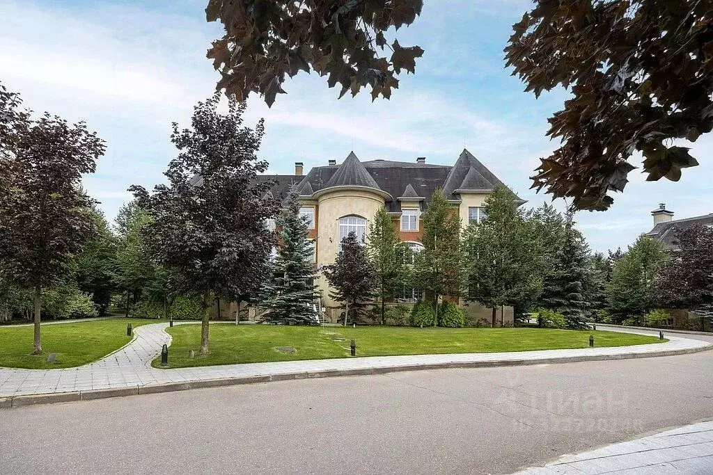 3-к кв. Московская область, Истра муниципальный округ, д. Захарово ул. ... - Фото 1