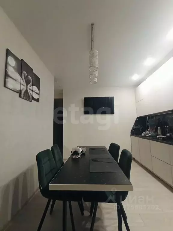 2-к кв. Коми, Сыктывкар Тентюковская ул., 306 (58.0 м) - Фото 1