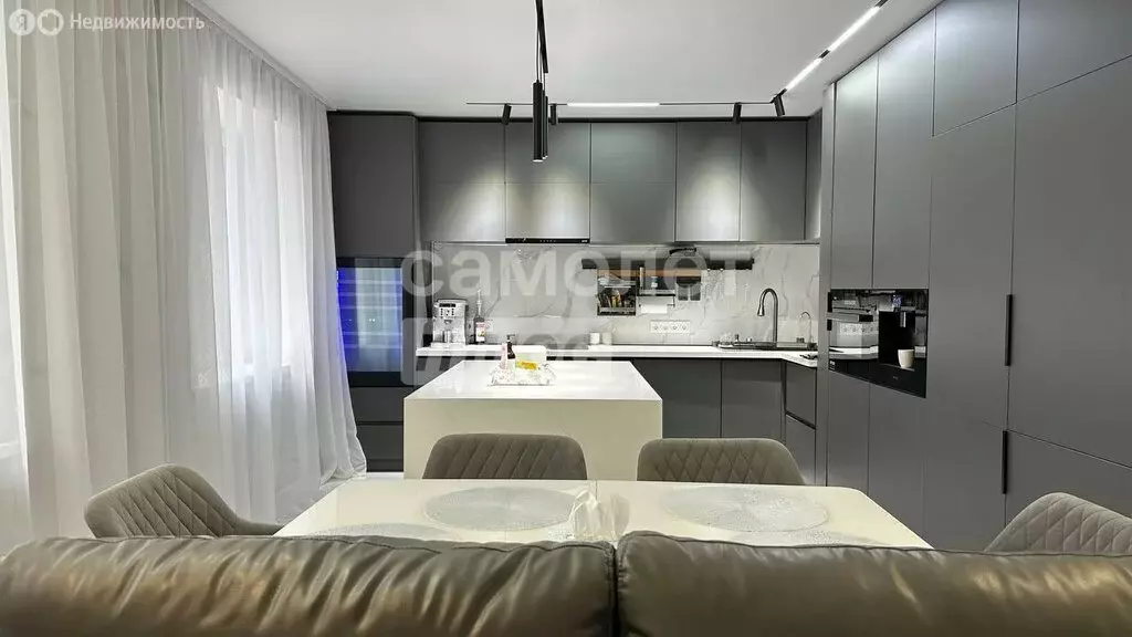 Дом в Владивосток, улица Вавилова, 30А (350 м) - Фото 1