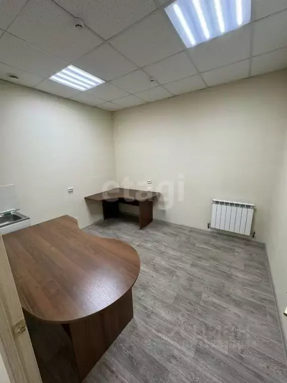 Офис в Сахалинская область, Южно-Сахалинск Курильская ул., 40 (65 м) - Фото 1