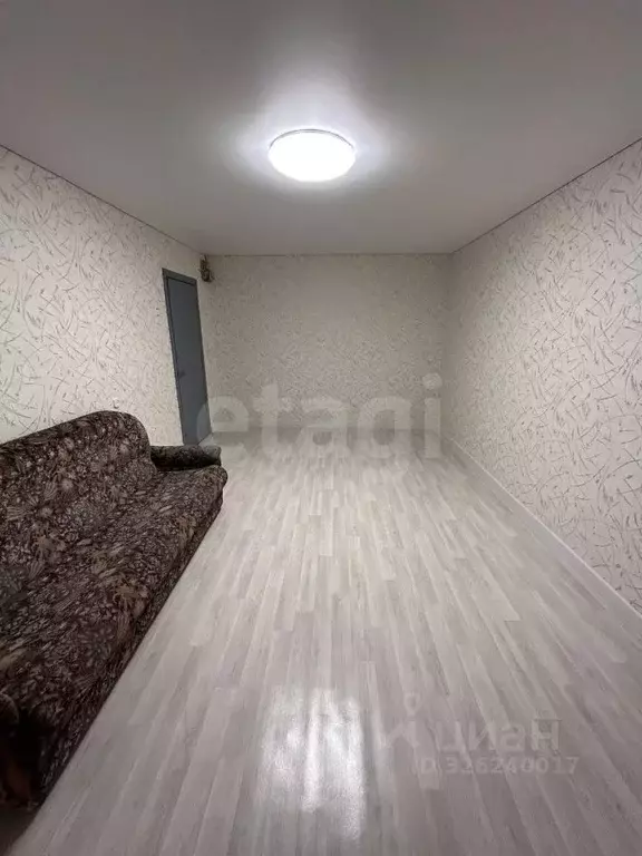 Комната Тюменская область, Тюмень ул. Олега Антонова, 6/2 (18.9 м) - Фото 1