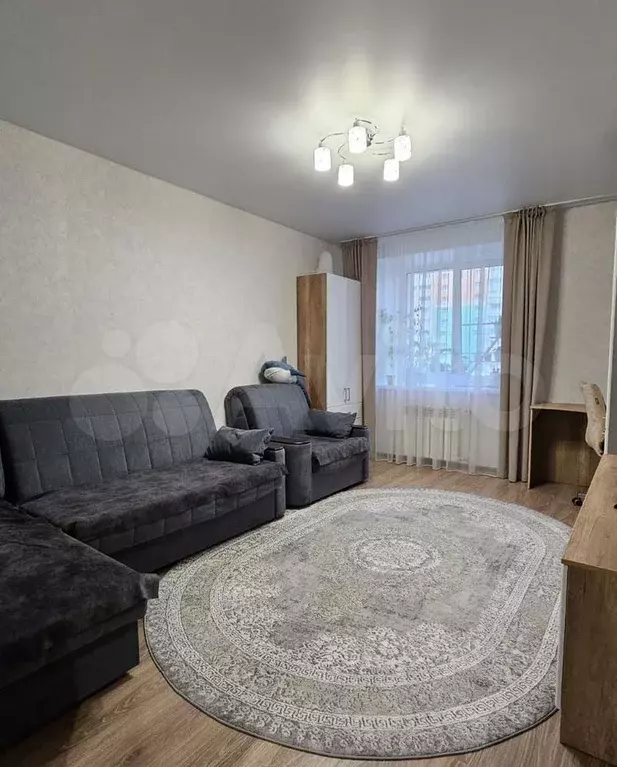 1-к. квартира, 37 м, 2/15 эт. - Фото 1