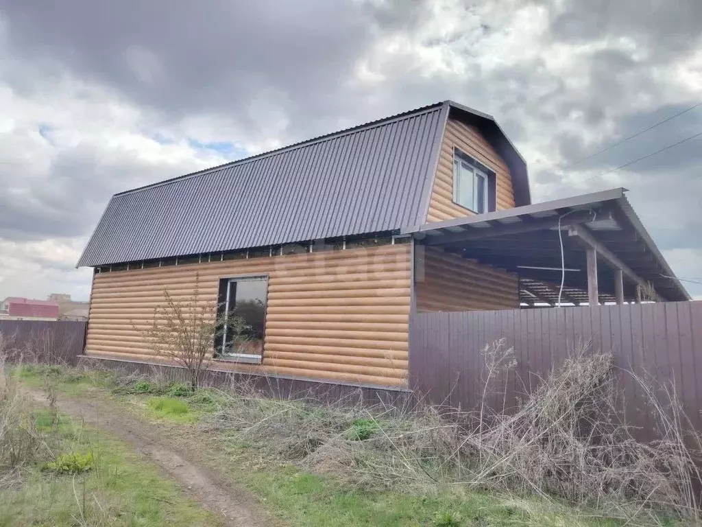 Дом в Воронежская область, Поворинский район, с. Рождественское ... - Фото 1