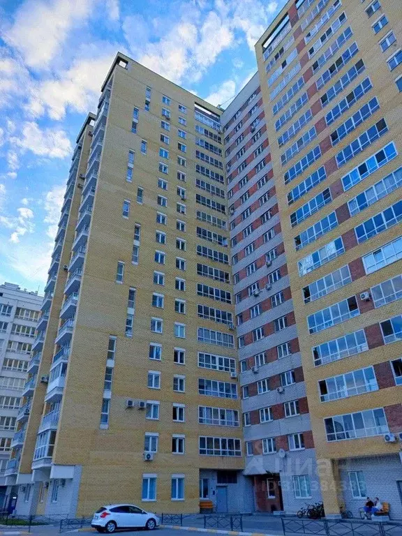 2-к кв. Свердловская область, Екатеринбург ул. Чапаева, 72А (60.9 м) - Фото 1