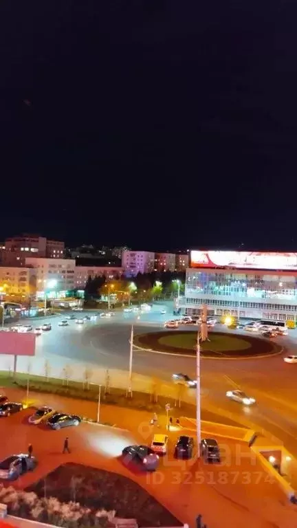 2-к кв. Башкортостан, Уфа ул. 50-летия Октября, 2 (50.0 м) - Фото 1