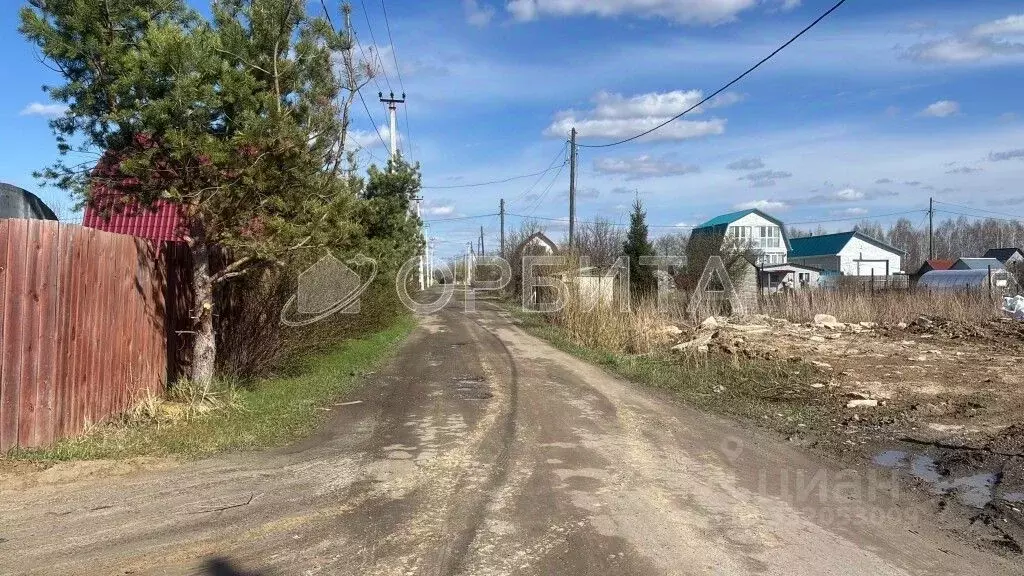 Участок в Тюменская область, Тюмень Липовый Остров СНТ, ул. 8-я ... - Фото 1