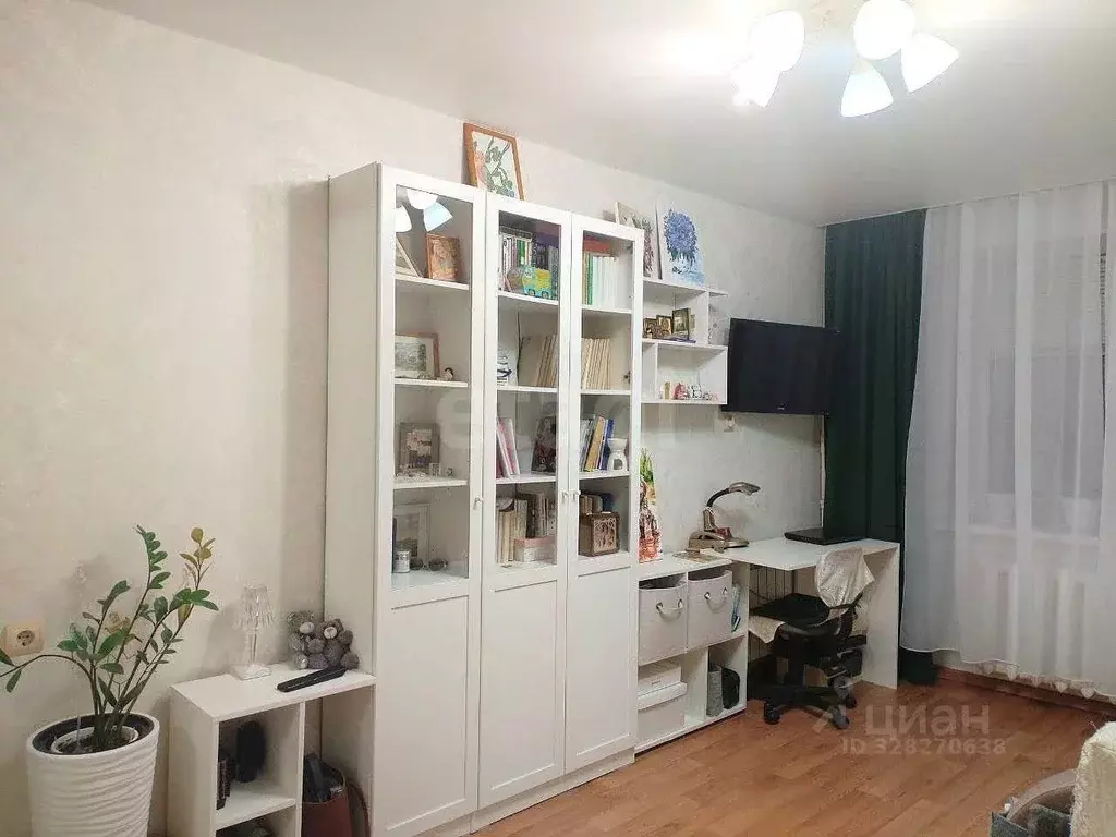 3-к кв. Самарская область, Самара Гвардейская ул., 14 (66.4 м) - Фото 1