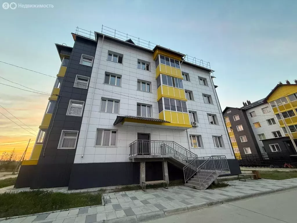 2-комнатная квартира: Намцы, улица Ленина, 3/1 (48 м) - Фото 0