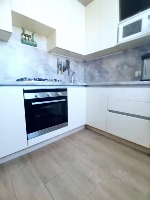 1-к кв. Оренбургская область, Оренбург Брестская ул., 7 (30.0 м) - Фото 1