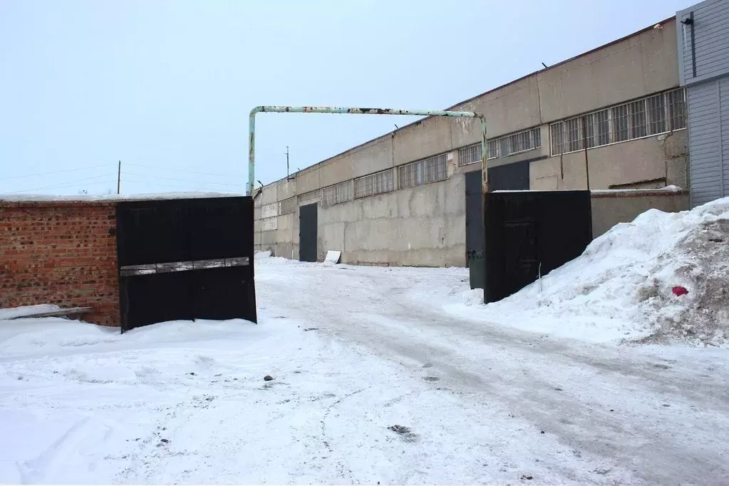 Помещение свободного назначения в Омская область, Омск ул. 2-я ... - Фото 0