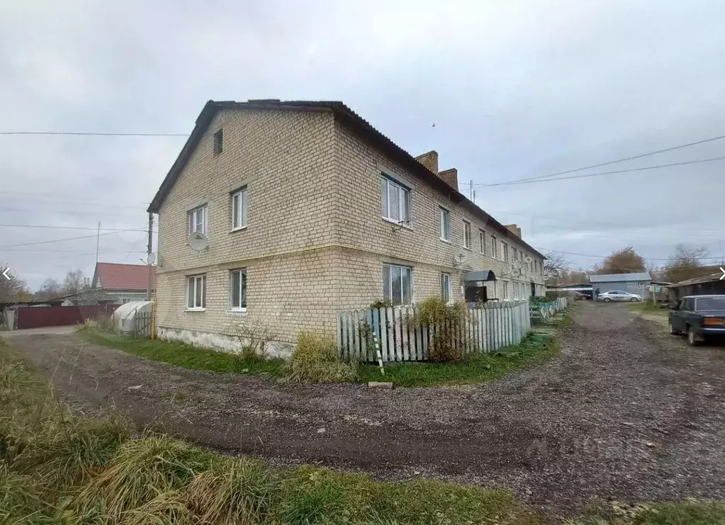 3-к кв. Калужская область, пос. Бабынино ул. Южная, 10 (56.8 м) - Фото 1