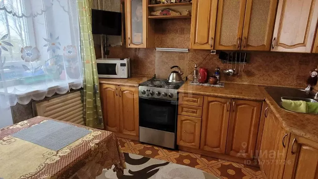 3-к кв. Вологодская область, Череповец Красная ул., 20 (64.9 м) - Фото 1