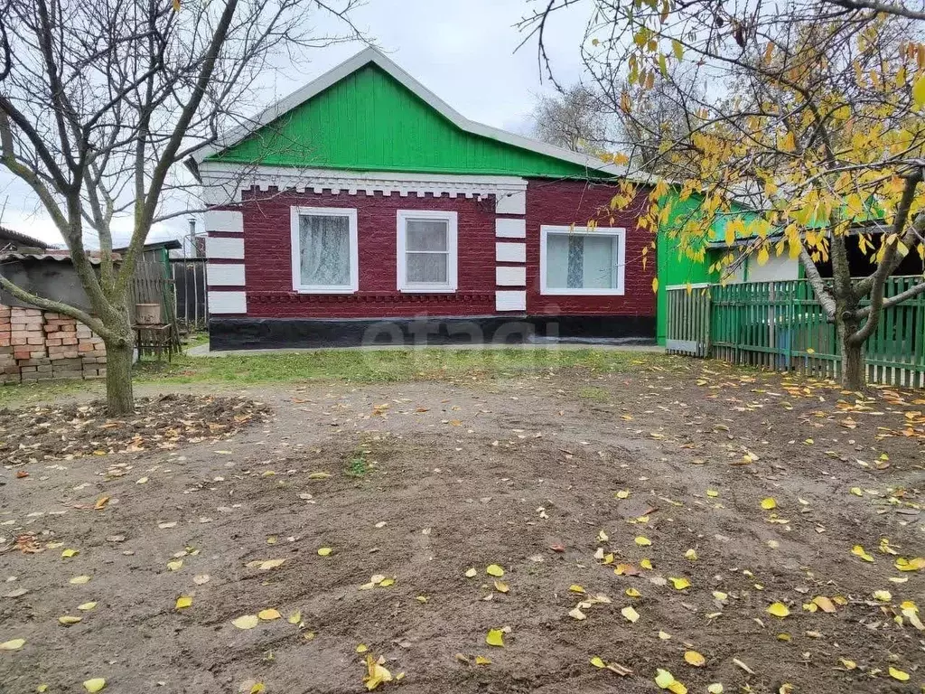 Дом в Ростовская область, Семикаракорск ул. Орджоникидзе (42 м) - Фото 2