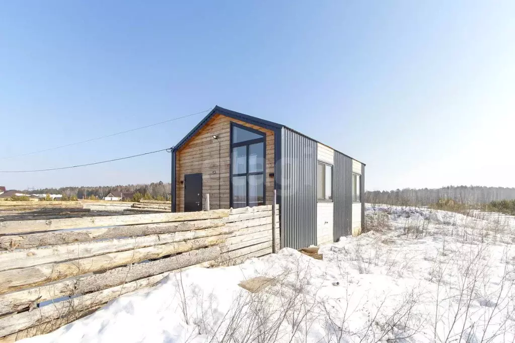 Дом в Тюменская область, Тюменский муниципальный округ, с. Кулига ул. ... - Фото 1